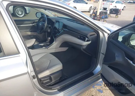 2022 Toyota Camry Se из США, поврежденный, VIN 4T1G11AKXNU714005